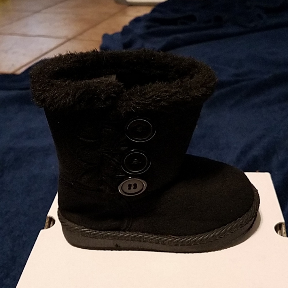 💌💌SOLD💌💌 Toddler boots